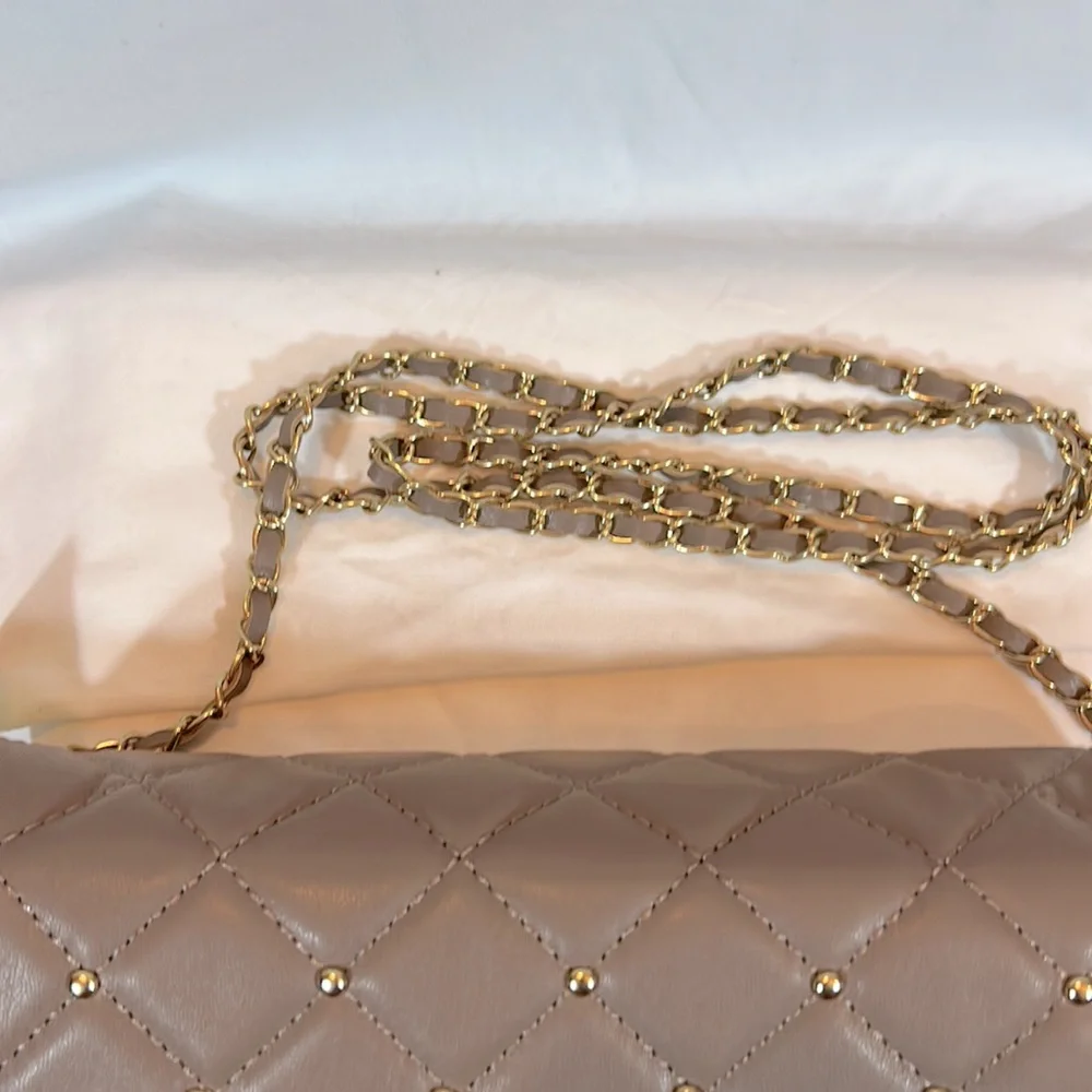 Badgley Mischka Taupe Studded Vegan Leather bag - Picture 4 of 9